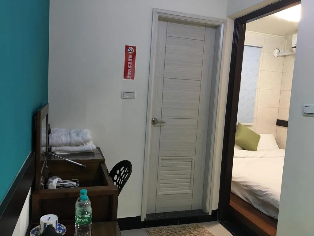 Axin bnb