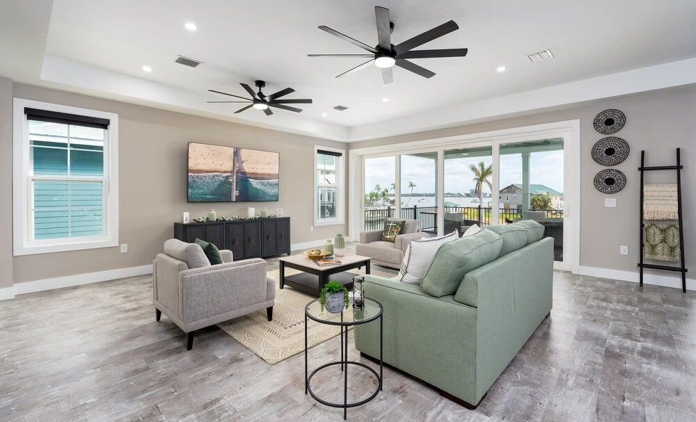 611 Estero Blvd 5 Bedroom Home by RedAwning