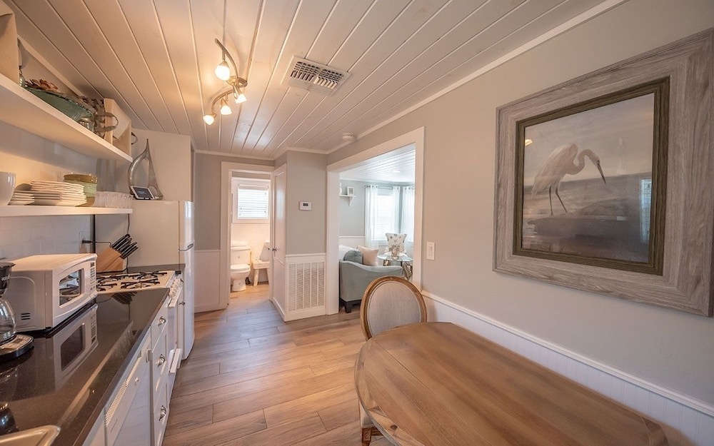 Silver C Cottage 523 by RedAwning