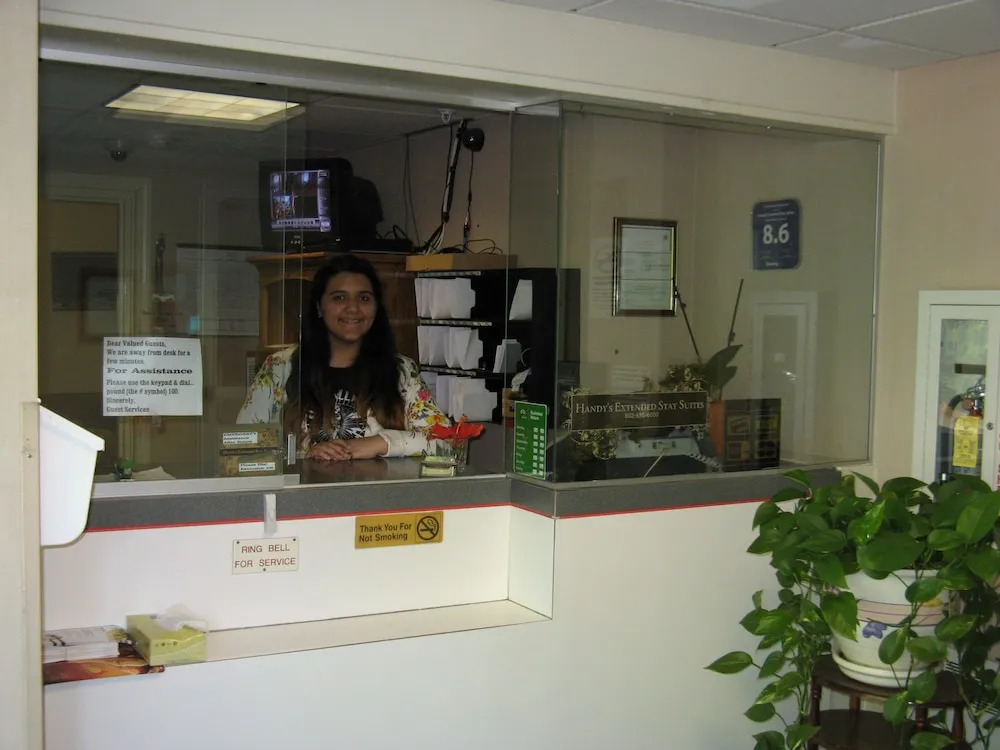 Handys Extended Stay Suites