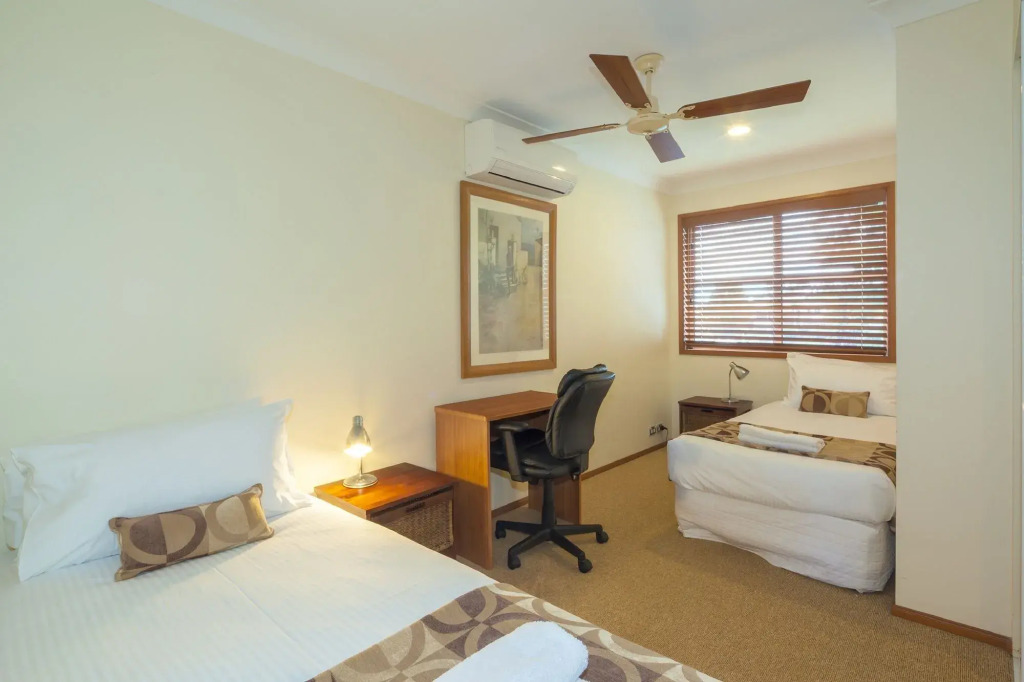 Noosa Entrance Waterfront Resort