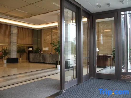 Yujiang Hotel
