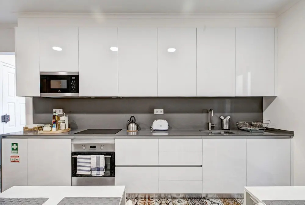 Home Out Rooms & Apartments