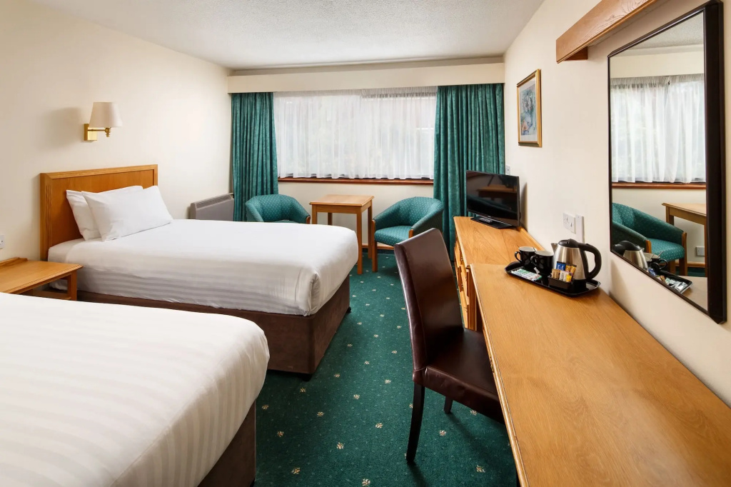 Mercure Livingston Hotel