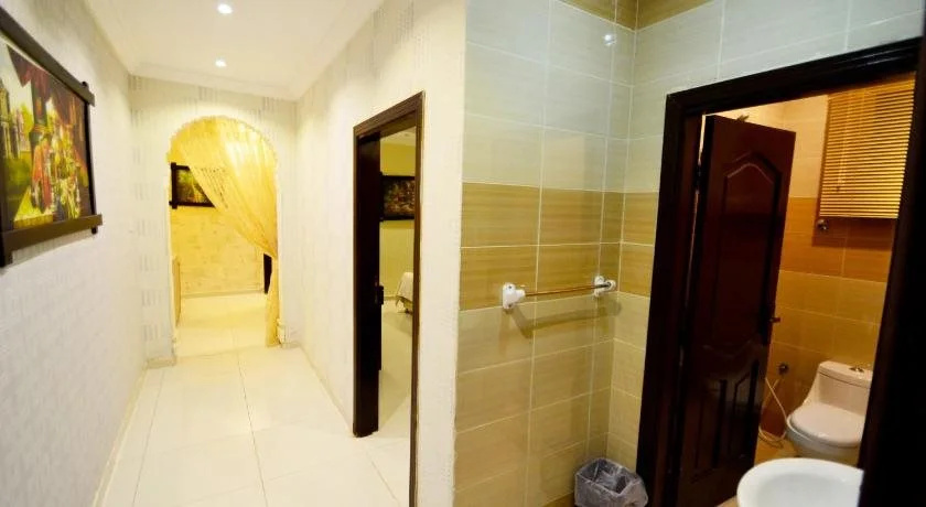Qasr Al Thuraya Hotel Apartments