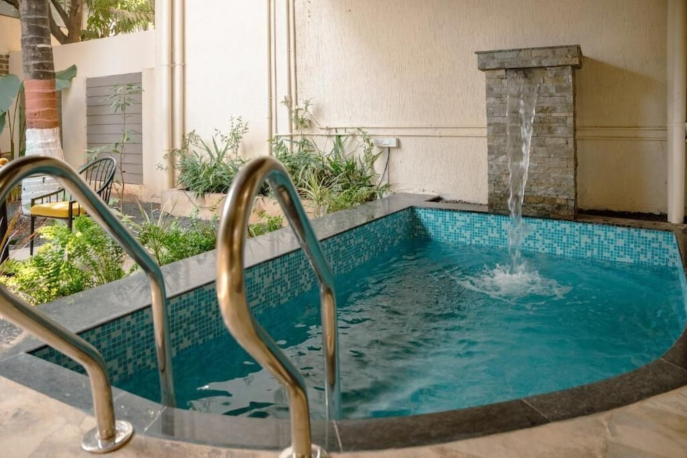 Parkwood Exotica Resort - Alibaug