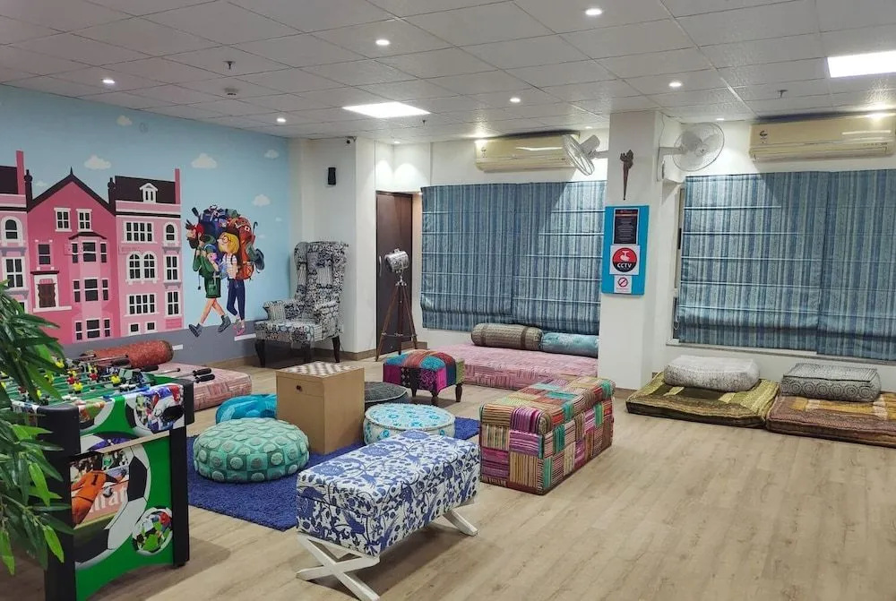 House of Backpackers