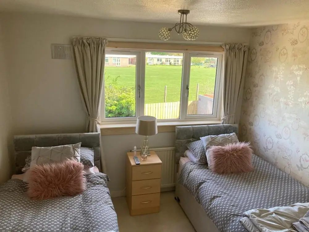 3bed House - Family Friendly - Close To Lochness