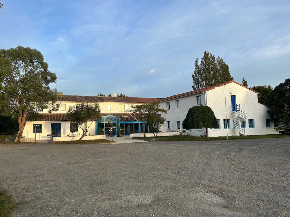 Hôtel Particulier LE MAS DES MARAIS