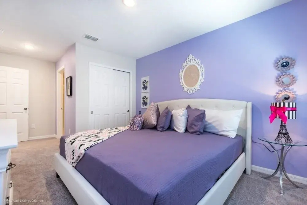 Orlando Newest Resort Community Town Home 5 Bedroom Townhouse by RedAwning