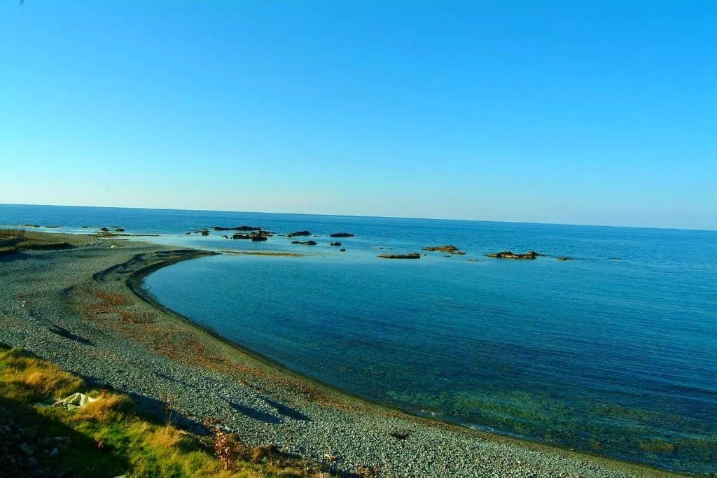 Astrofegia Beachfront Villa