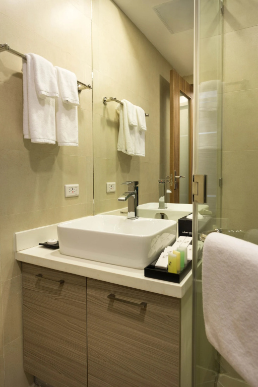 Valero Grand Suites by Swiss-Belhotel