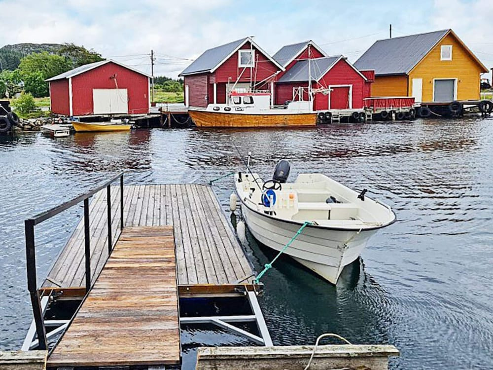 8 person holiday home in Bølandet-By Traum