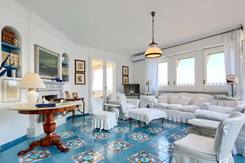 Estate4home - Villa Bouganville