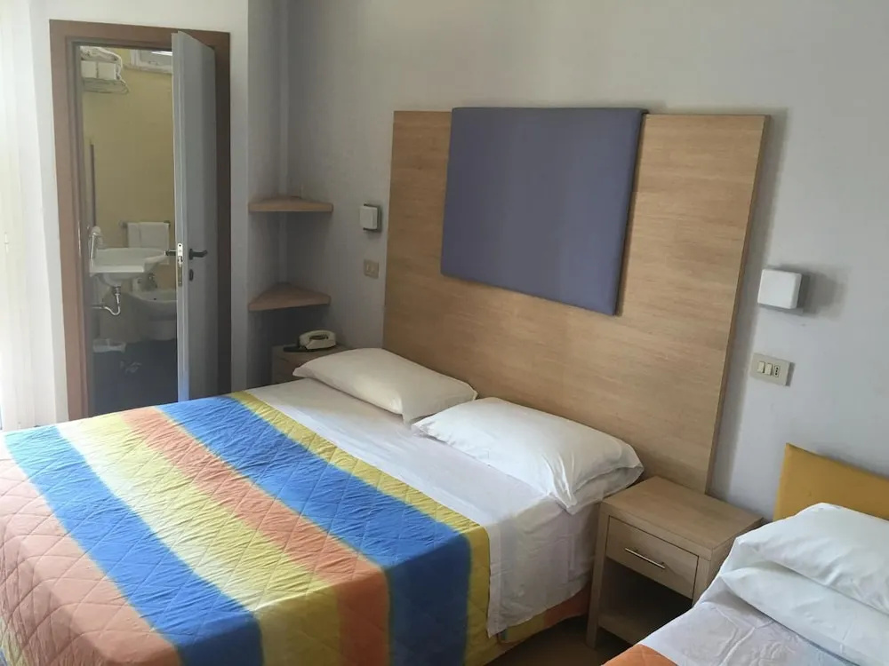 Hotel City