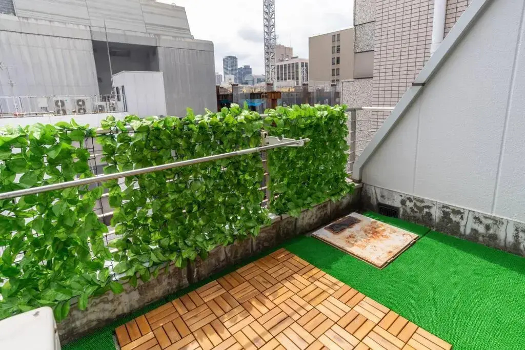 Mido Elphan Building 8