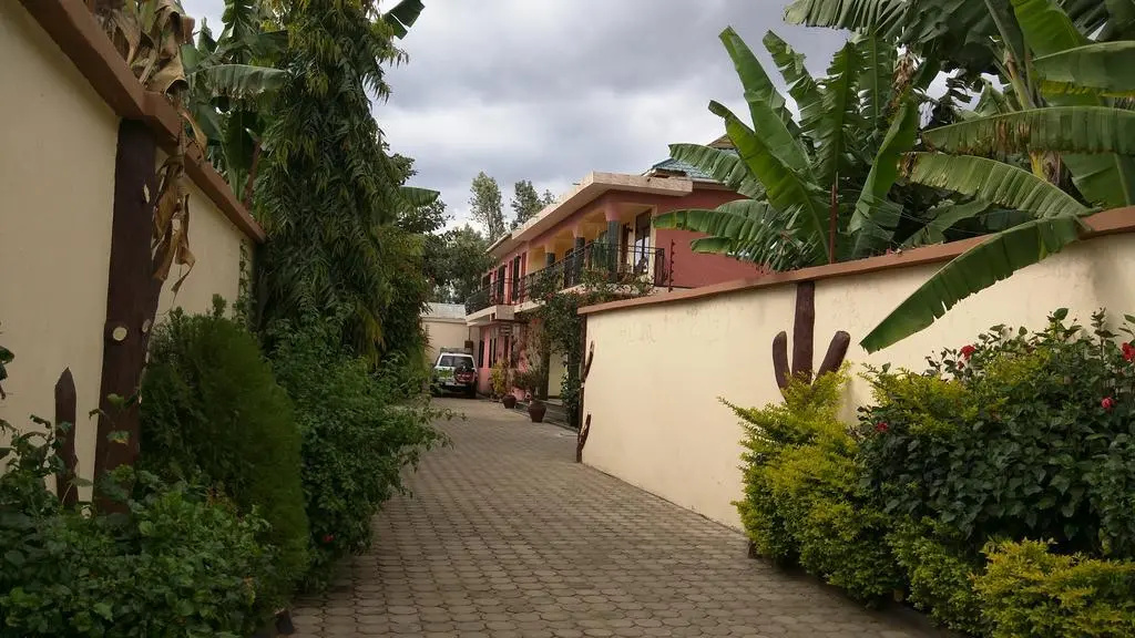 Bright Star Hotel & Safaris