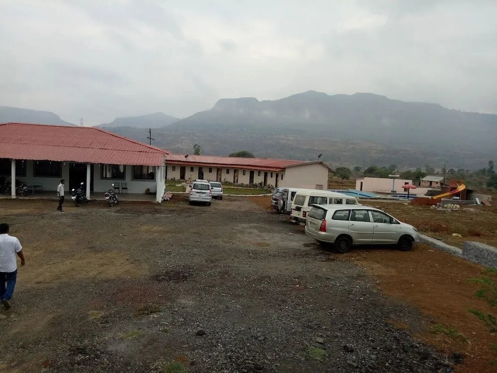Malshej Agro Resort - Hostel