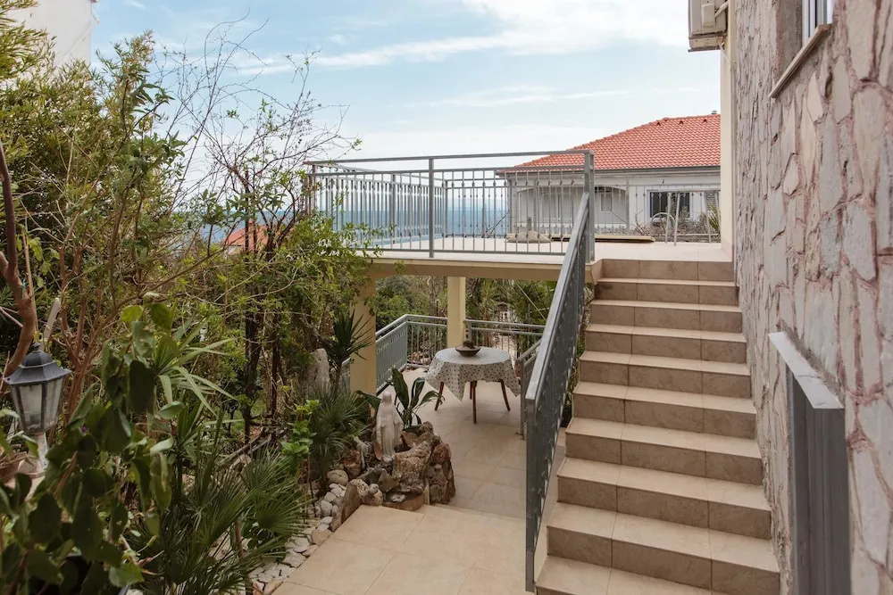 Apartments Grgur