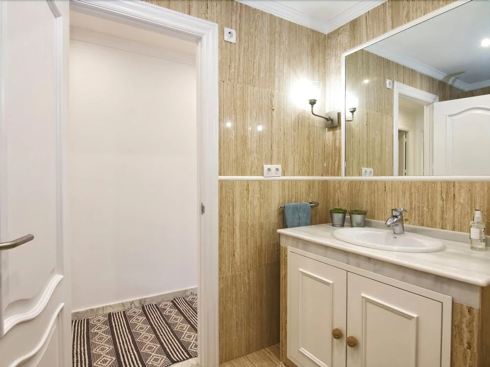 Chezmoihomes Glow And Elegance 4Br Retreat