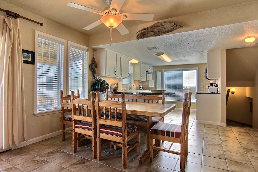 Beach Beauty 9LC 3 Bedrooms 3 Bathrooms Home