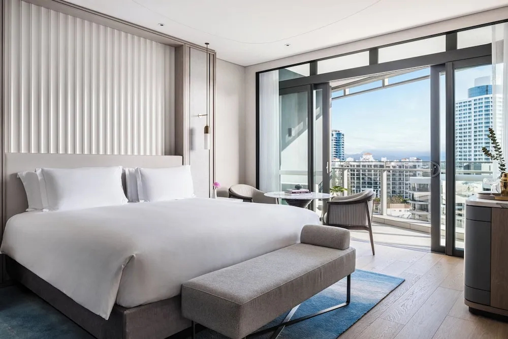 The Langham, Gold Coast and Jewel Residences