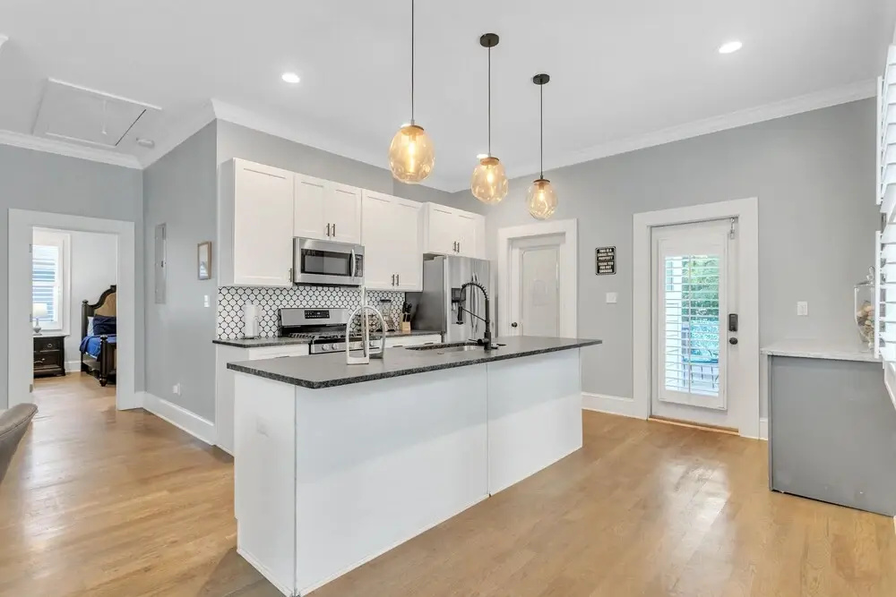 Modern Atlanta Getaway - Close To Downtown! 4 Bedroom Bungalow by Redawning