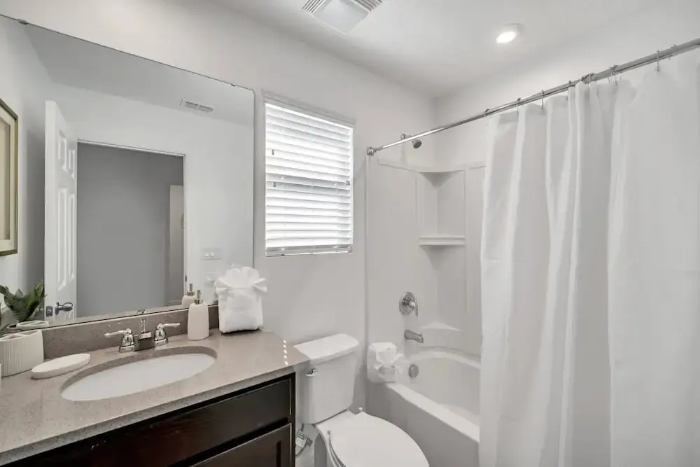 Modern Decor With Themed Rooms, With Retro Game Room and Huge Pool in Upscale Resort! #6s820