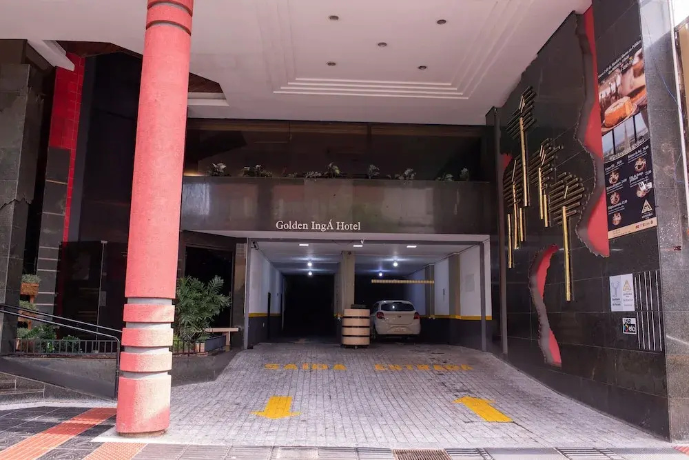 Golden Ingá Hotel
