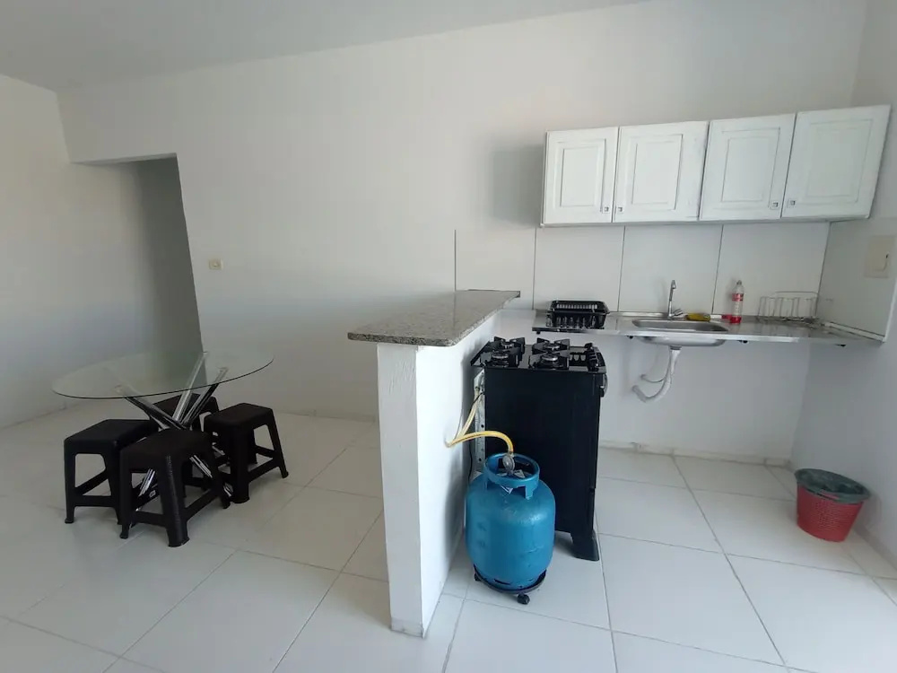 Apartamento Mobiliado à Dois Quarteirões do Centro