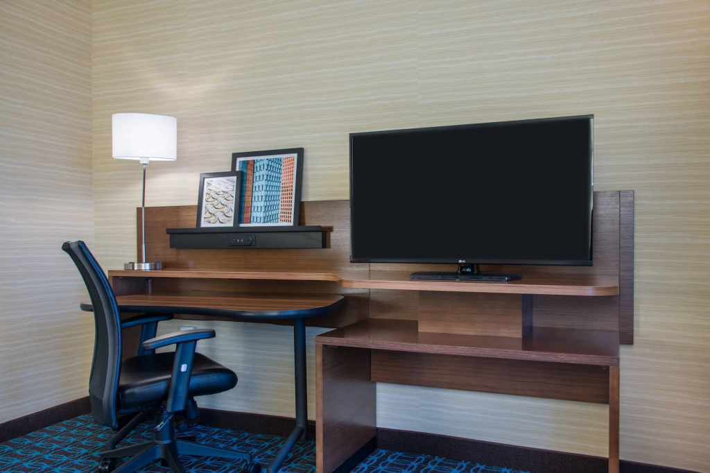 Fairfield by Marriott Inn & Suites Dayton Downtown