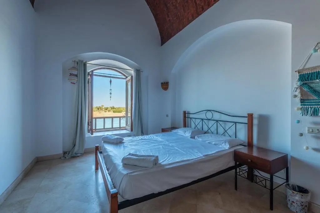 Lagoon View 1-Bedroom Apartment in West Golf El Gouna