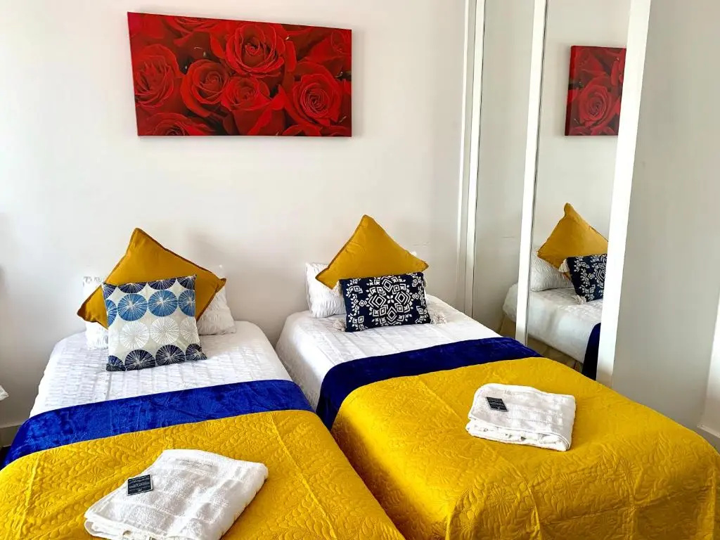 2-Bedrooms Apartment, Lounge, Balcony