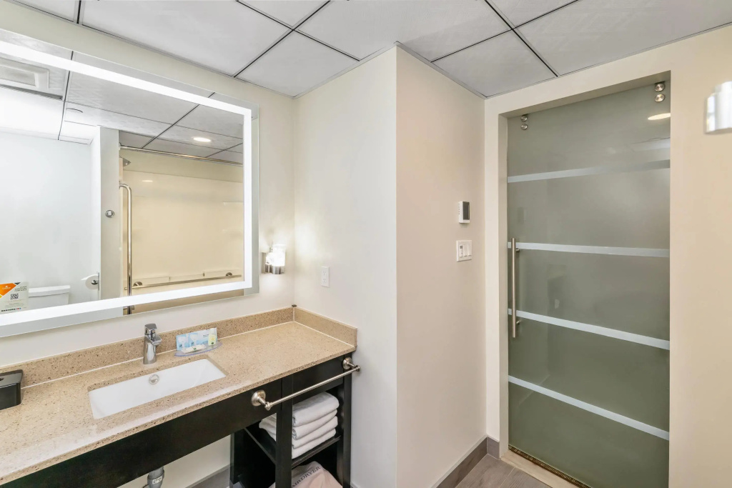 Quality Inn Sunshine Suites
