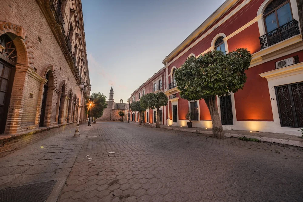 Hotel Plaza del Fuerte by Balderrama Hotel Collection