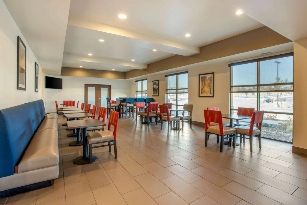 Comfort Suites Near Denver Downtown
