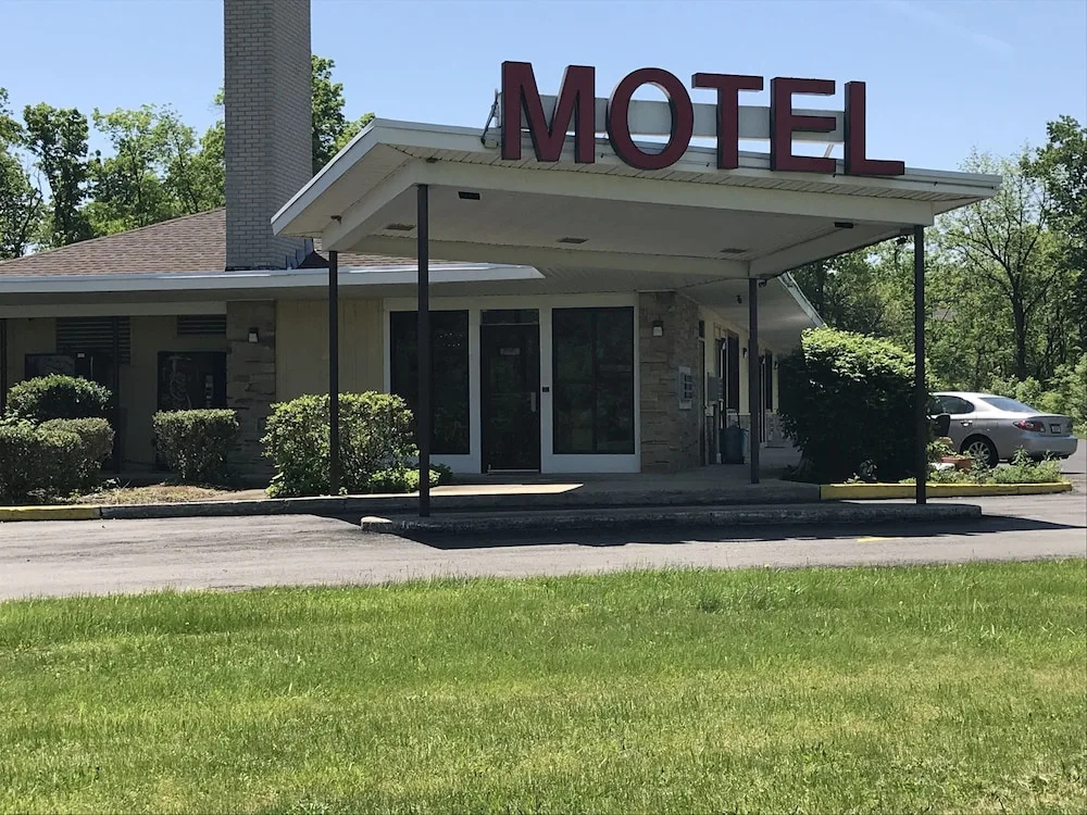 Allenwood Motel