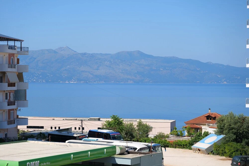 Privé City Hotel