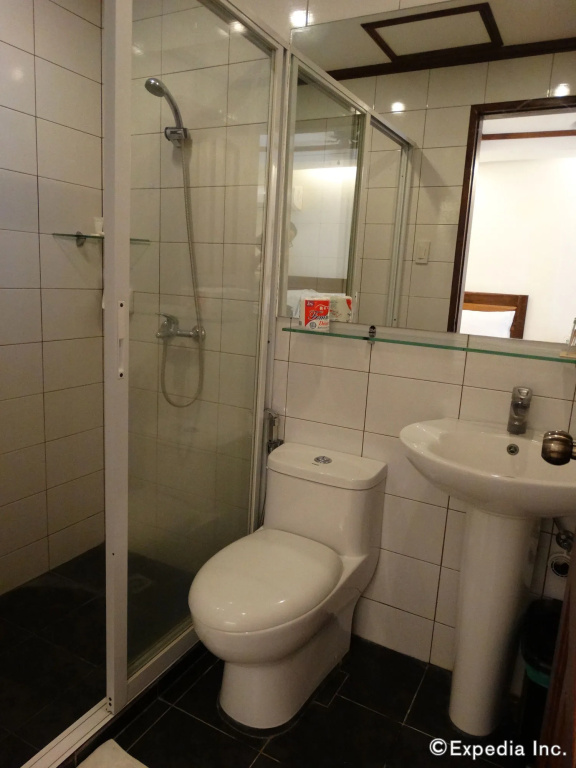 Ipil Suites Puerto Princesa