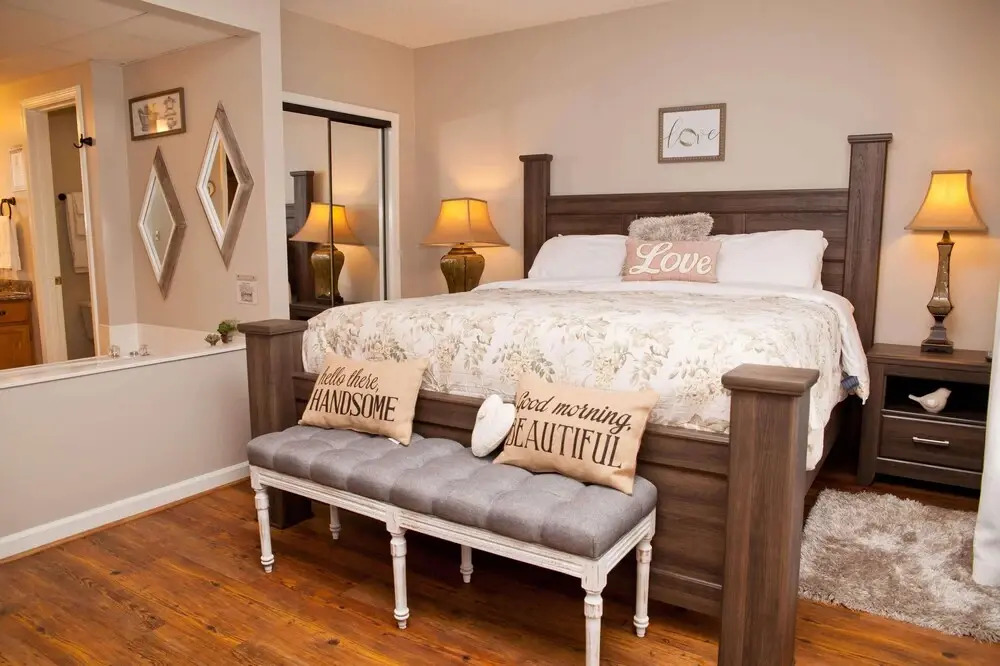 Whispering Pines 422