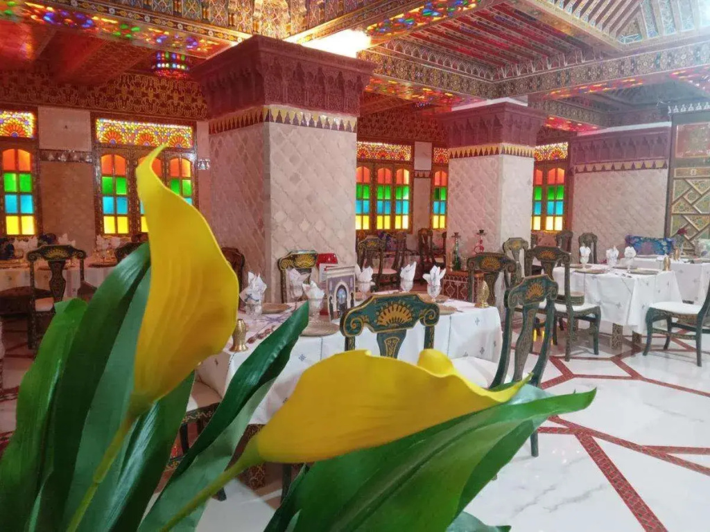 PALAIS LARAICHI Riad la porte bleue suites