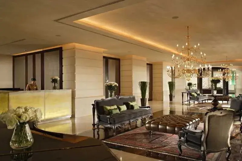 Tower Club & State Tower At Lebua