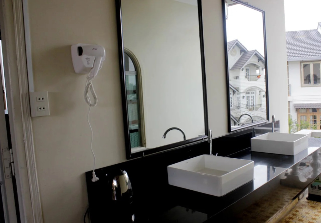 Binh Yen Hotel