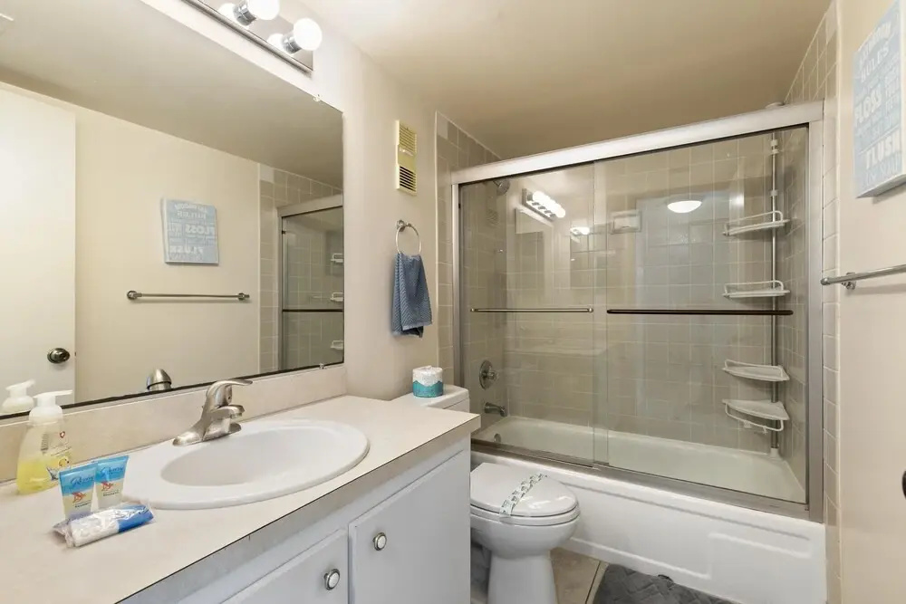 Seaview Ct. 507 Marco Island Vacation Rental 2 Bedroom Condo by Redawning