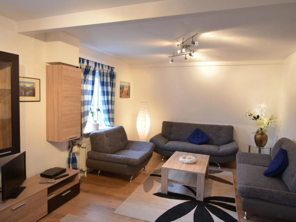 Inviting Apartment in Elpe with Garden