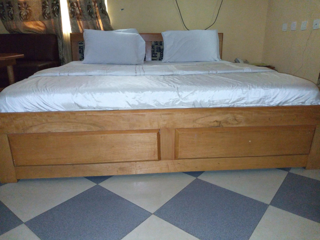 Richanthonio Suites