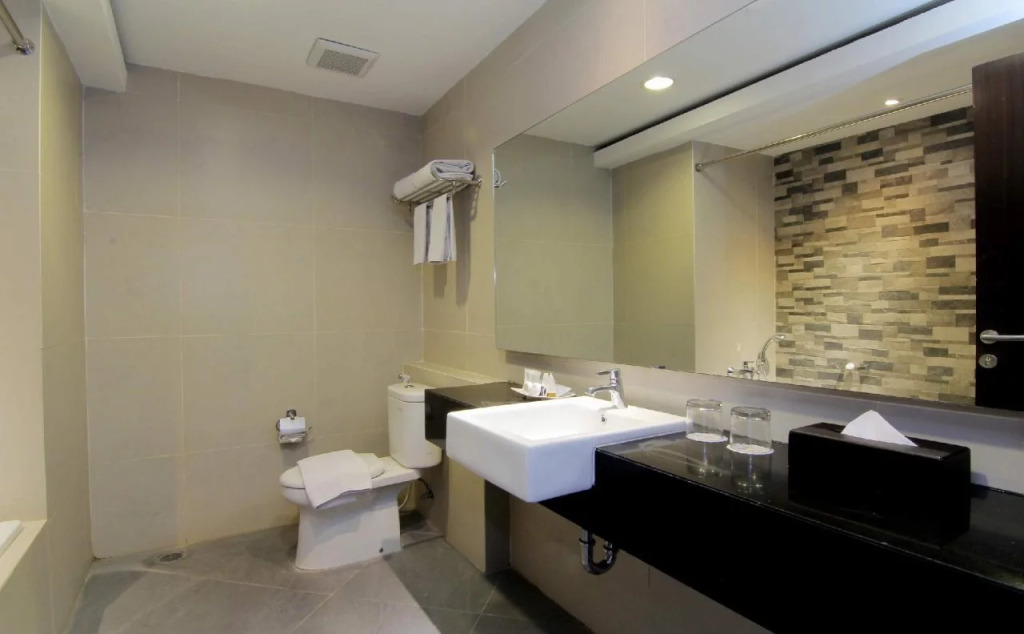 The Sun Hotel Madiun