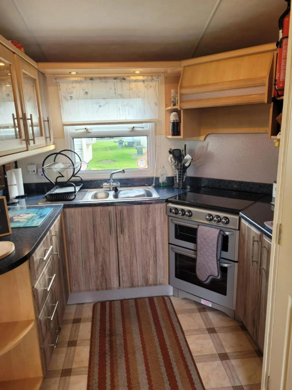 Discover Comfort Home From Home 8-birth Caravan