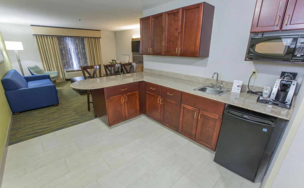 Holiday Inn Express Hotel & Suites McDonough by IHG