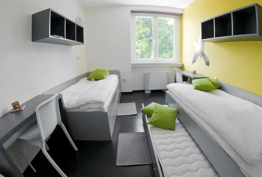MC Hostel Brezice